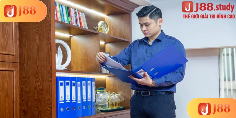 nhung-kho-khan-ma-CEO-J88-trai-qua